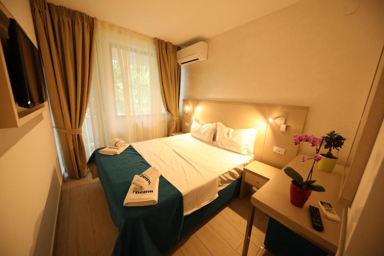 Hotel Delfin Mamaia Esterno foto